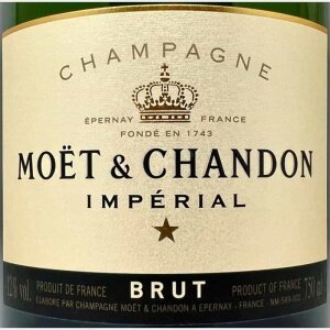 Champagne Imperial Brut AOC Gift box - Moët &...